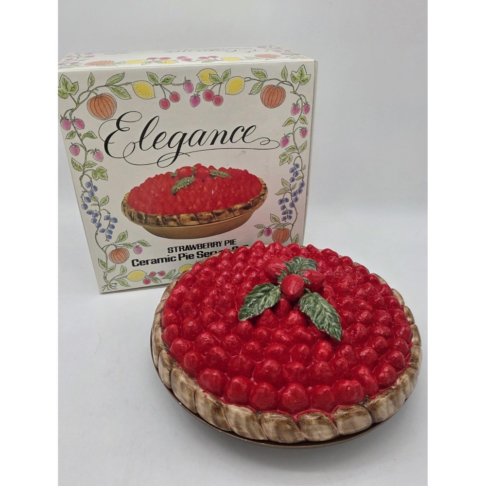 Vintage Ceramic Strawberry Covered Pie Keeper Dish Lid Made in Portugal W/ Box